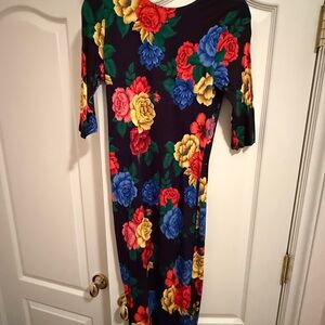 Alice and Olivia Midi back floral dress size 8   Delora brand new never worn